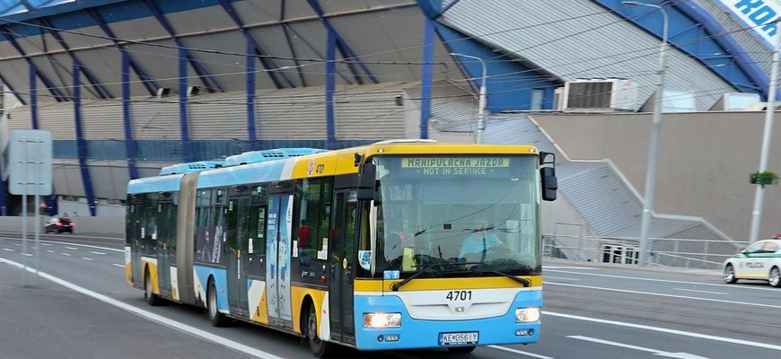 Problém pre MHD veľkého mesta: Rušenie spojov, cestujúci sú rozhorčení