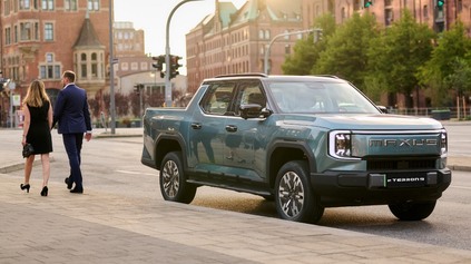 Revolučný bezrámový pickup Maxus eTerron 9 prichádza do Európy. Ponúkne korbu aj posteľ