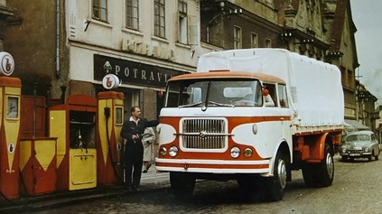 ŠKODA 706 RT OČARILA DIZAJNOM AJ TECHNIKOU. BOLA NAJROŠÍRENEJŠÍM NÁKLADNÝM AUTOM NA NAŠICH CESTÁCH