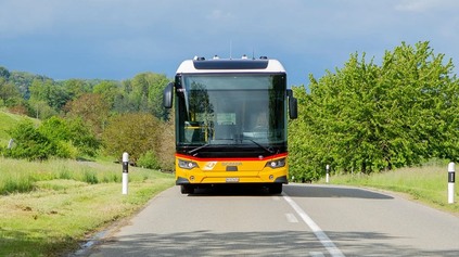 Hlúpy vtip? Autobusy na elektrický pohon nemôžu jazdiť na stanicu z bizarného dôvodu