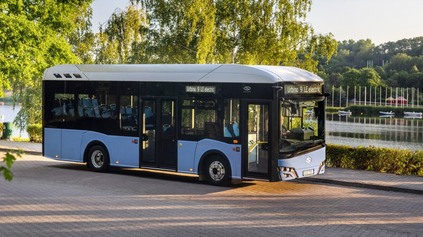 Nóri objednali elektrické autobusy s úpravou pre severské trhy. Dostali aj svetlá proti losom