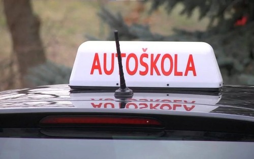 Nová autoškola ponúka bezplatné vodičáky. Pozor, využiť ju môžu len niektorí vodiči