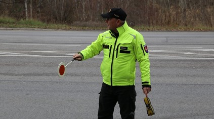 FAJČENIE V AUTE ZAKÁZANÉ: MASTNÝM POKUTÁM NEUNIKNÚ ANI SKÚSENÍ ŠOFÉRI, SANKCIE SÚ V TISÍCOCH EUR