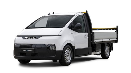 ELEKTRICKÉ IVECO EMOOVY DOKONALO MÄTIE VŠETKÝCH OKOLO. JE VÝSLEDKOM DVOJROČNEJ ZNÁMOSTI