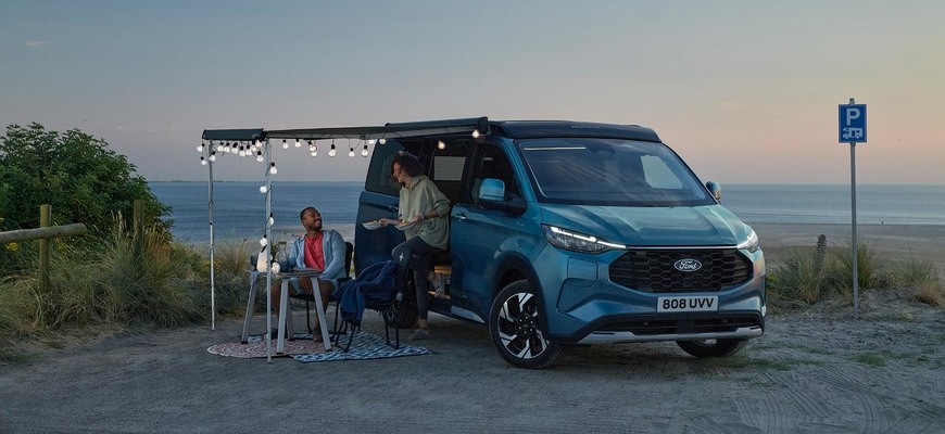 Obytný Ford Transit Custom Nugget nedokážete zašpiniť. Jeho novú kabínu budete v dažďoch milovať