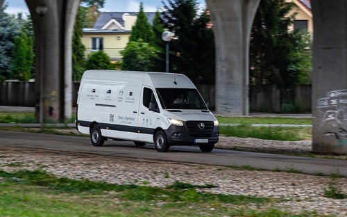 TEST Mercedes-Benz eSprinter - dlhý názov dlhej dodávky