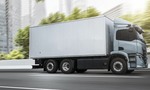 Elektrické Iveco S e-Way Rigid dostalo ďalšiu porciu batérií. Na palube si vezie kapacitu 490 kWh